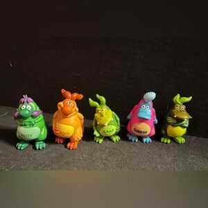 SET OF 5 COLLECTIBLE YOWIE CHARACTER FIGURES